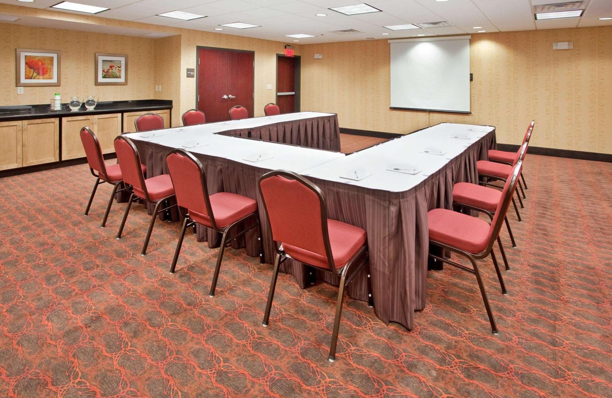 Hampton Inn & Suites Dickinson Nd Esterno foto